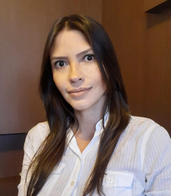 Maeva Azevedo Aracheski